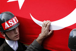 Diyarbakır'da 1şehit daha!