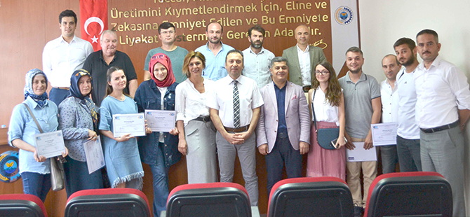 Katılımcılar Sertifikalarına Kavuştu 