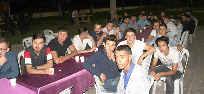 Kavak'ta Gençler Tek Yürek Oldu