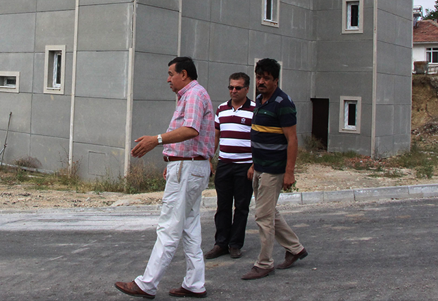 "CEM EVİNİN YOLUNDA SONA GELİNDİ"
