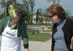 Girişimci kadınlardan kermes