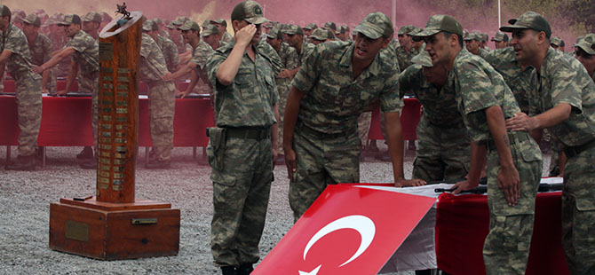 YEMİN ETTİLER...