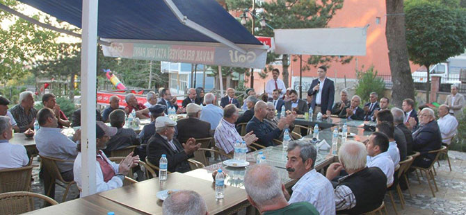 BAYRAMLAŞMAYA YOĞUN KATILIM
