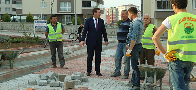 CADDE VE SOKAKLAR GÜZELLEŞİYOR
