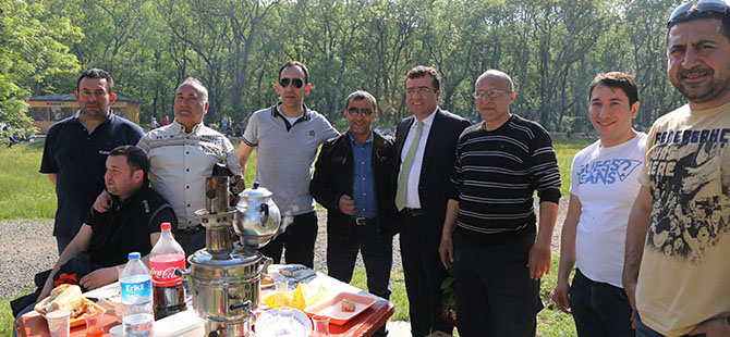 ÇAKIRLAR KORUSU'NA ZİYARETÇİ AKINI