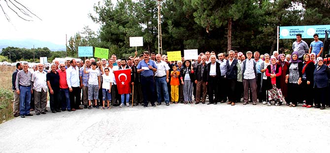 KÖYLÜLERDEN YOL TEPKİSİ