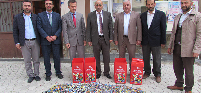 Kavak Müftülüğü 8 bin 466 atık pil topladı