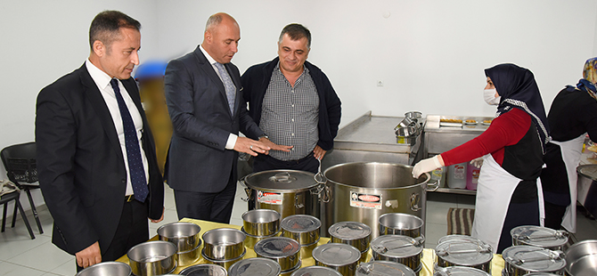 120 AİLEYE SICAK YEMEK