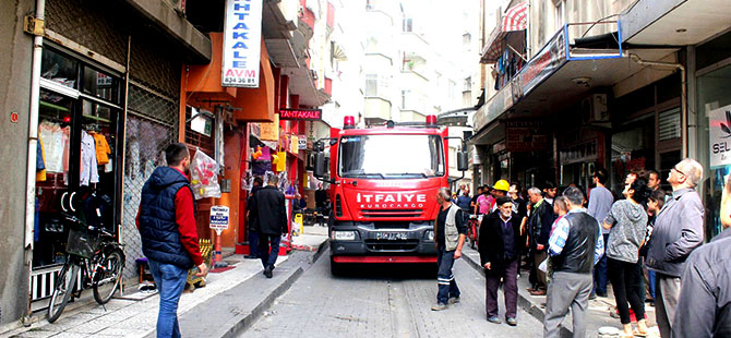 ÇARŞAMBA'DA  KORKUTAN YANGIN 