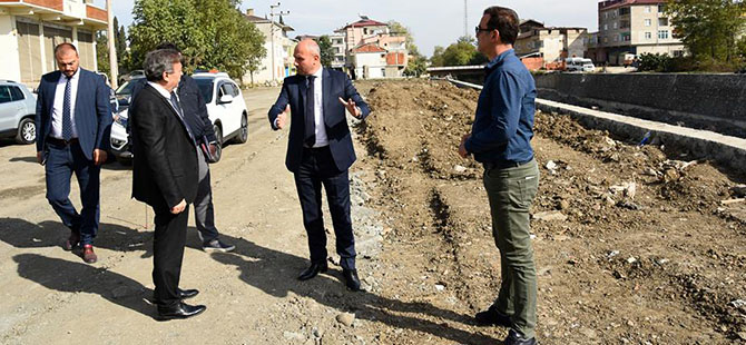 YOL YENİDEN YAPILIYOR