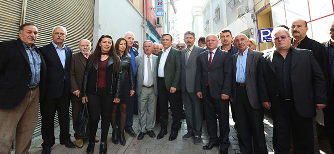 GENÇ TONYALILARLA BULUŞTU