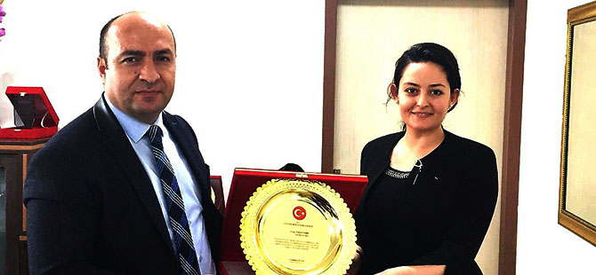 SELİN SARI GÖREVİNE BAŞLADI