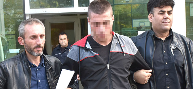 EVİ KURŞUNLADILAR
