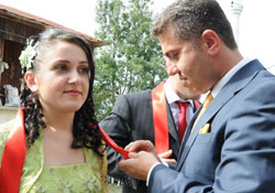 Öztürkten 'garantili' nişan