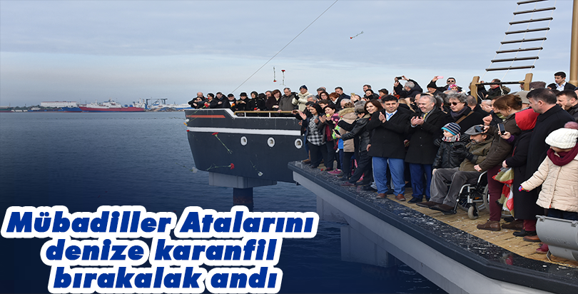 Mübadiller atalarını denize karanfil bırakarak andı