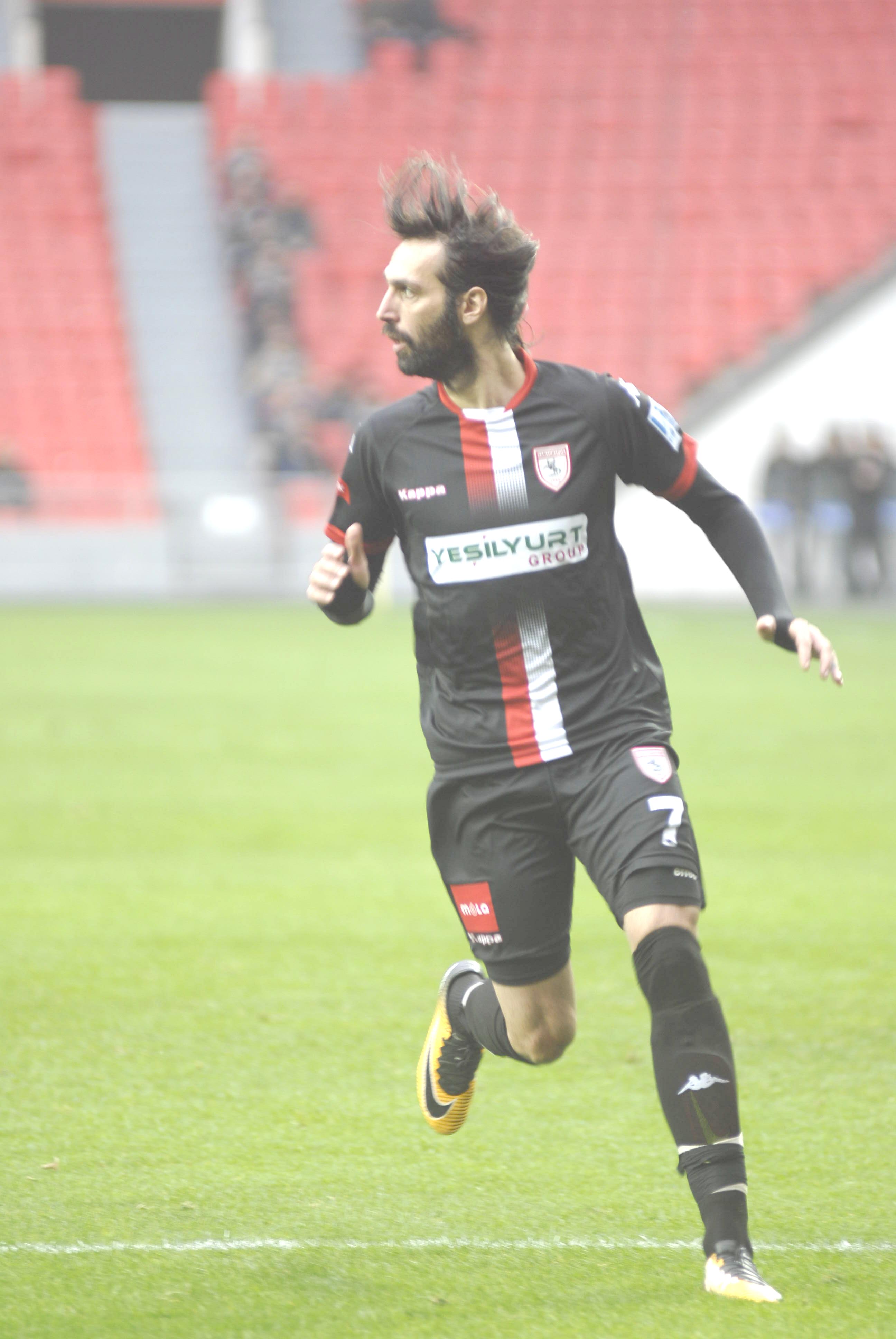 Mücadele var gol yok!