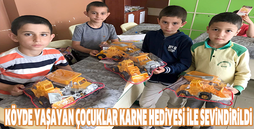 Köyde yaşayan çocuklar karne hediyesi ile sevindirildi