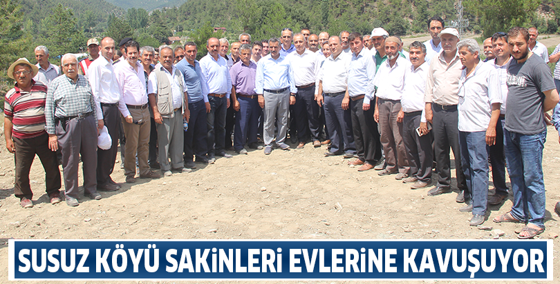 Susuz köyü sakinleri evlerine kavuşuyor