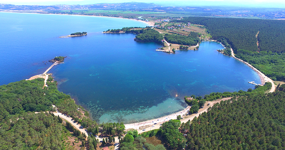 Hamsilos Tabiat Parkı ziyaretçilerine görsel şölen sunuyor
