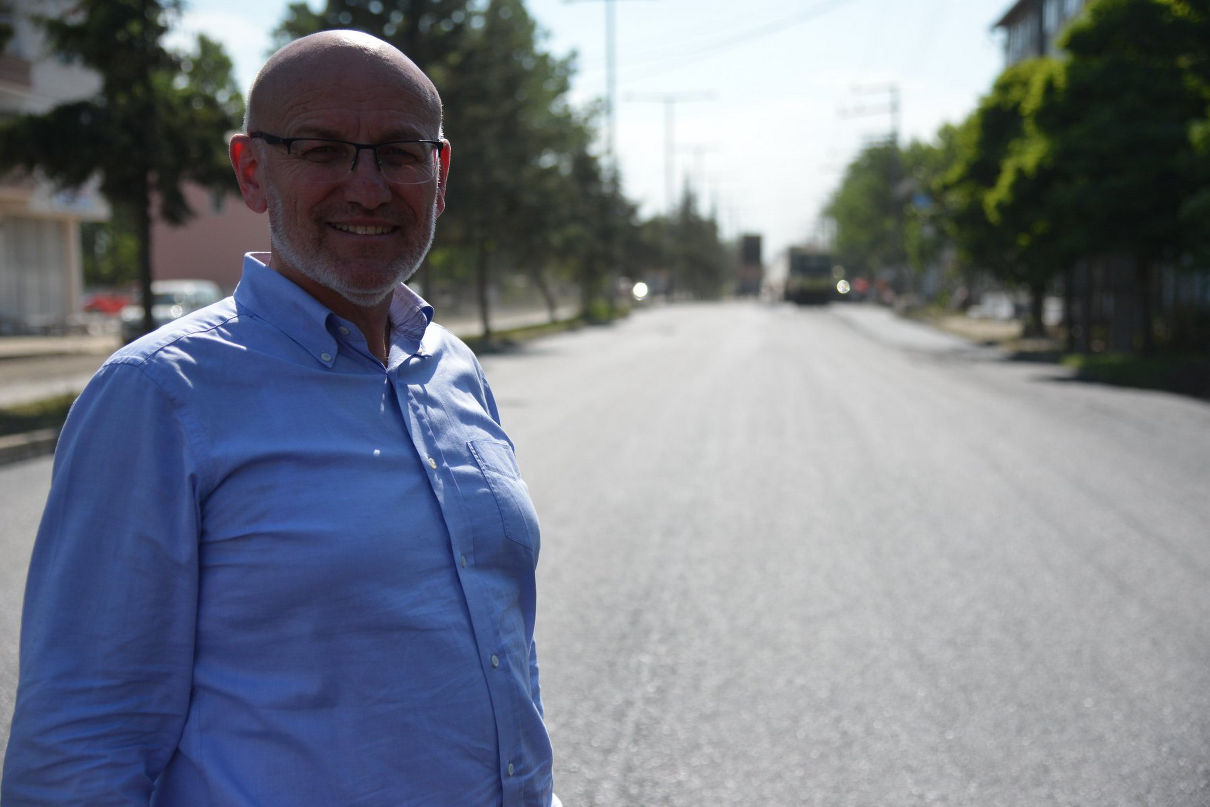 Terme Belediyesi yol süpürme aracı aldı