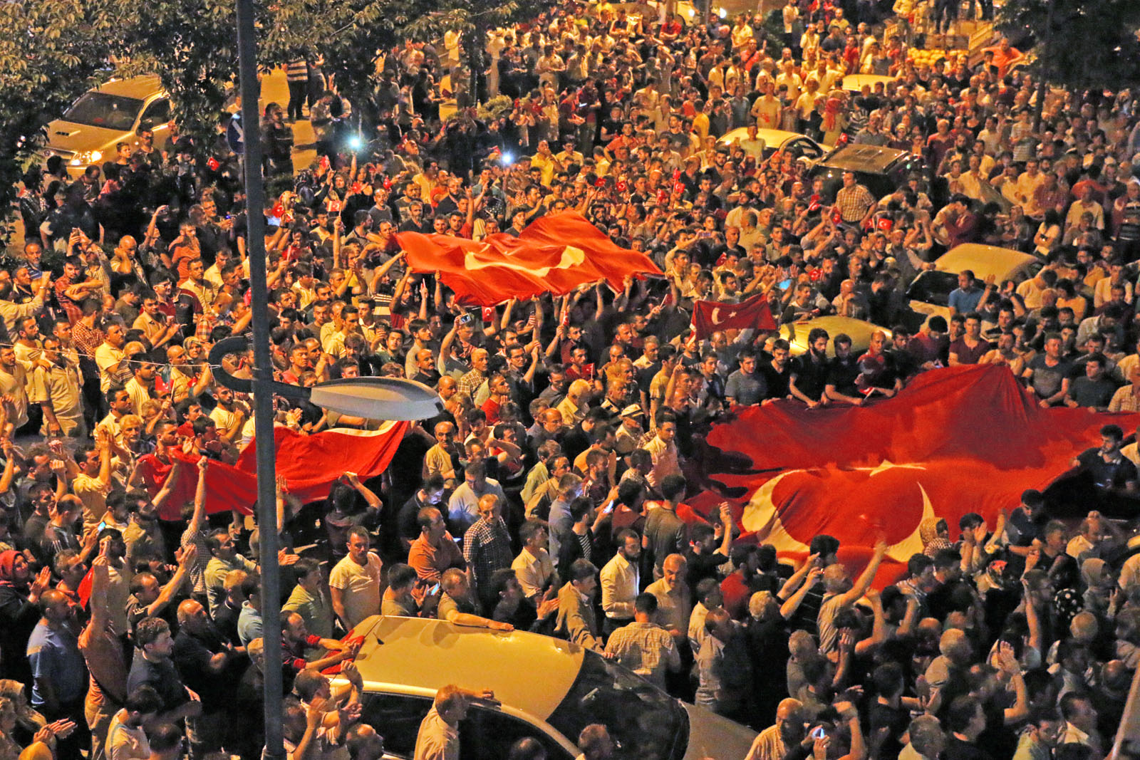 BAFRA’DA 15 TEMMUZ DEMOKRASİ MİLLİ BİRLİK GÜNÜ PROGRAMI