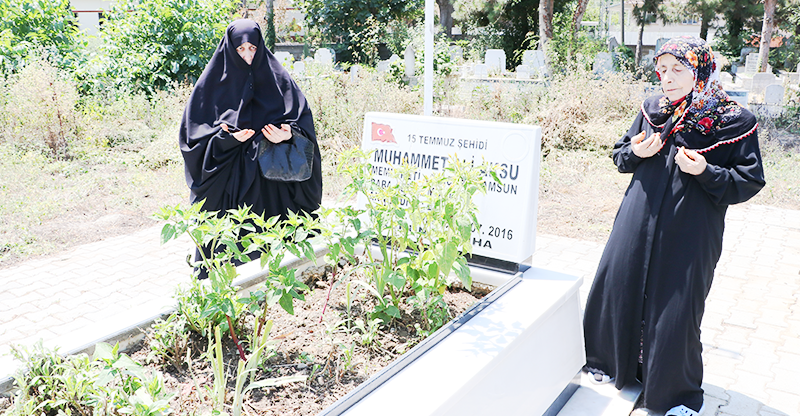 "Bize huzur ve vatan lazım"