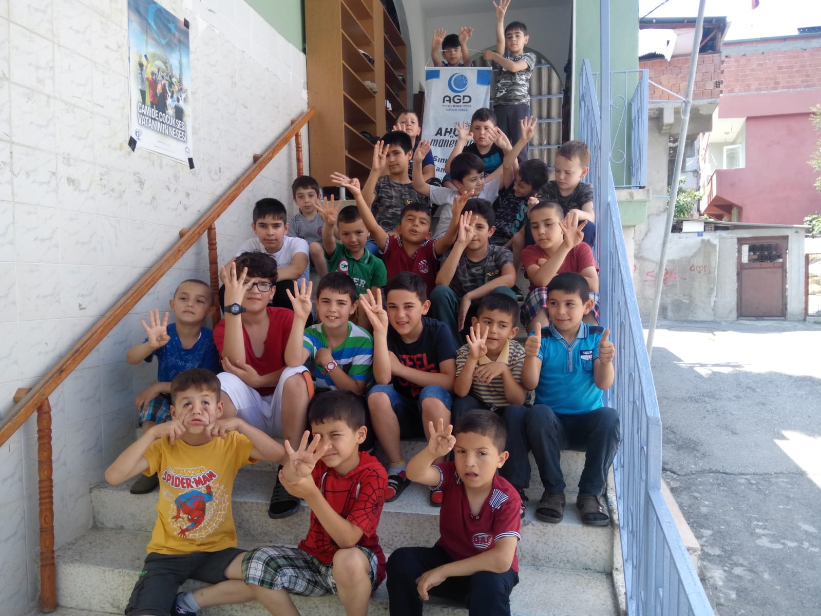“YAZ BİZİMLE BİR BAŞKA GÜZEL”