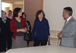 Bayanlar kültür evini gezdi