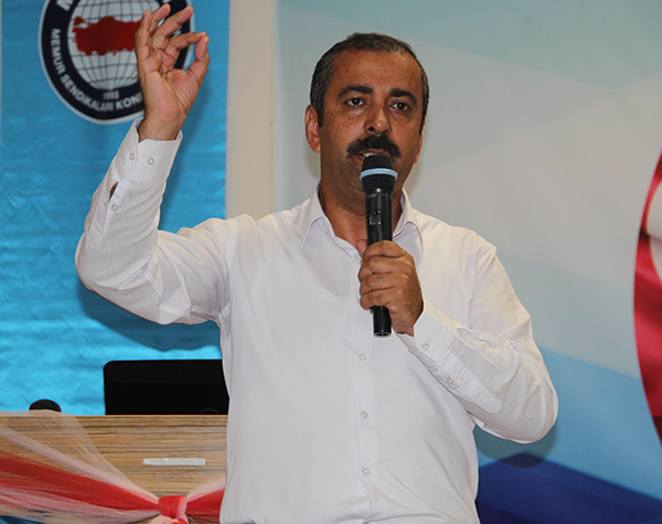 "Ülkeye sahip çıkmaya devam edeceğiz"