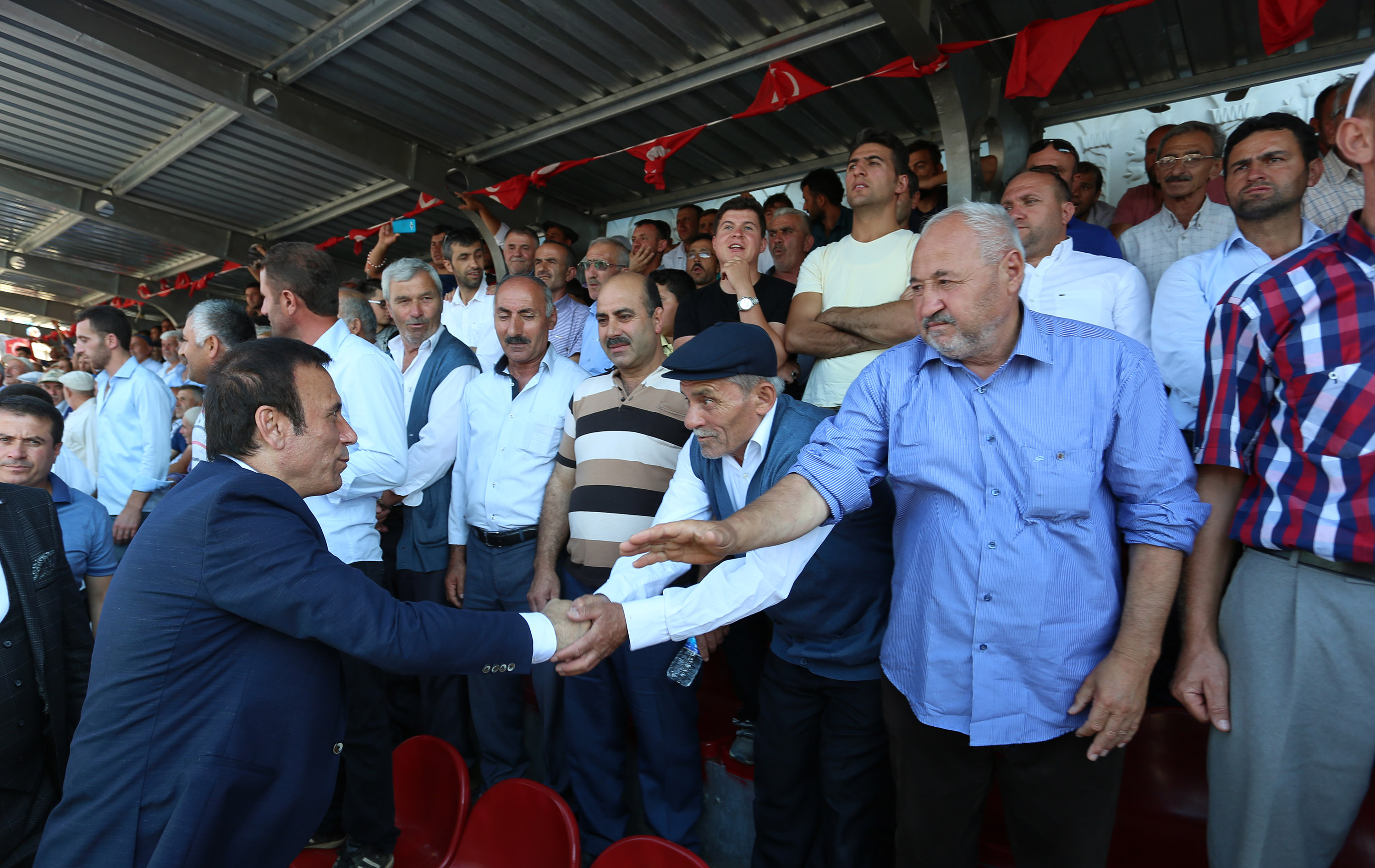 Genç'ten festivale destek