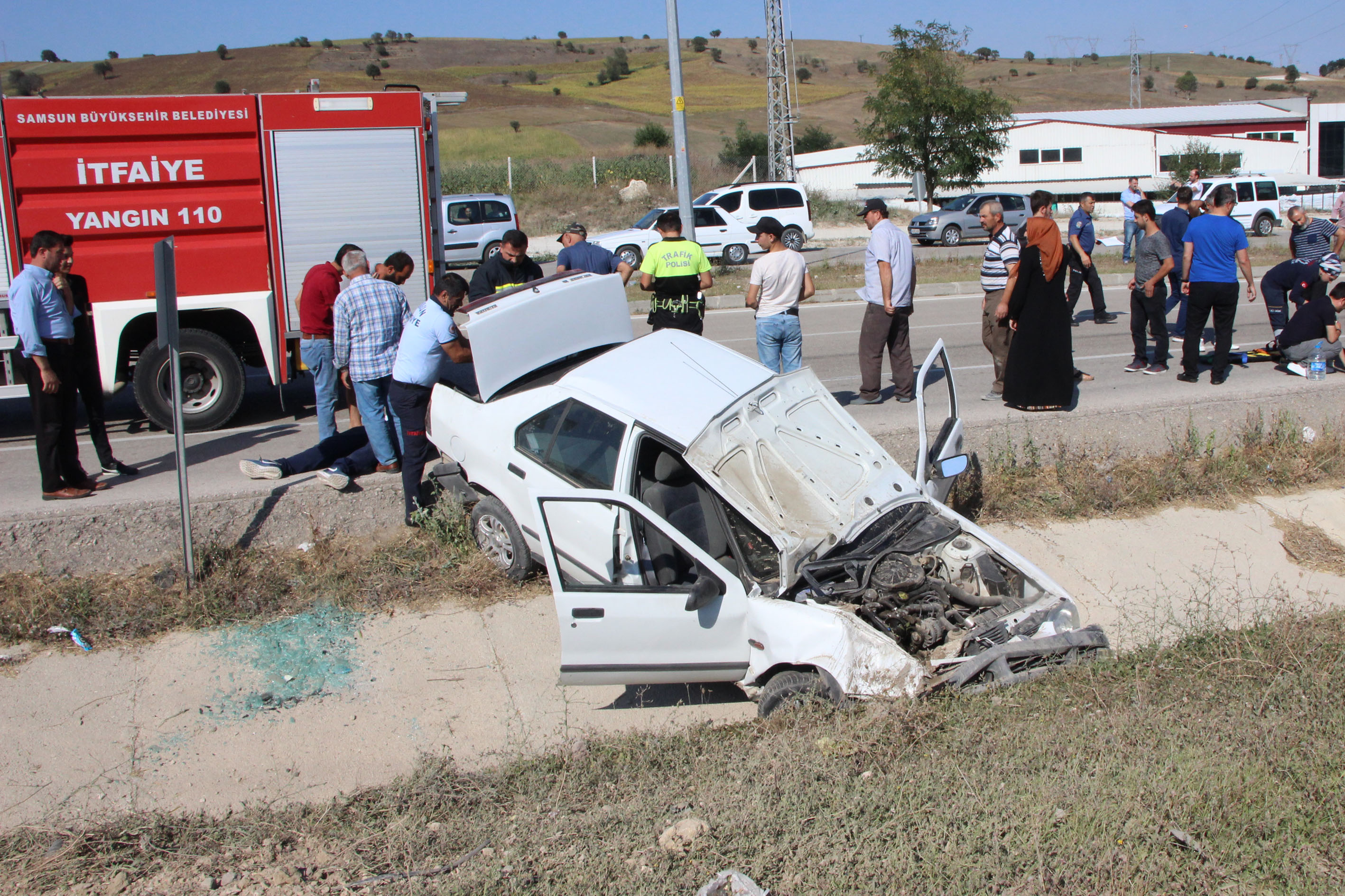 Samsun'da otomobil devrildi: 2 yaralı