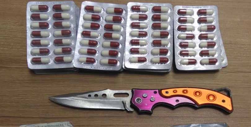 Şüphelinin attığı poşetten uyuşturucu çıktı