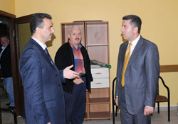 Öztürk, İlkadımı ziyaret etti
