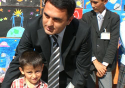 Uzay dostları Dereköy'de