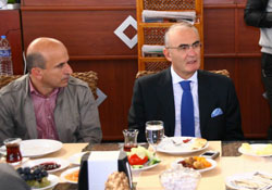 AK ders mezunları buluştu