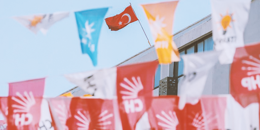 YERELDE 19'UNCU DEMOKRASİ BAYRAMI