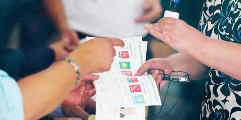 ORDU'DA MUHTAR ADAYININ SEÇMENE PARA DAĞITTIĞI İDDİASI