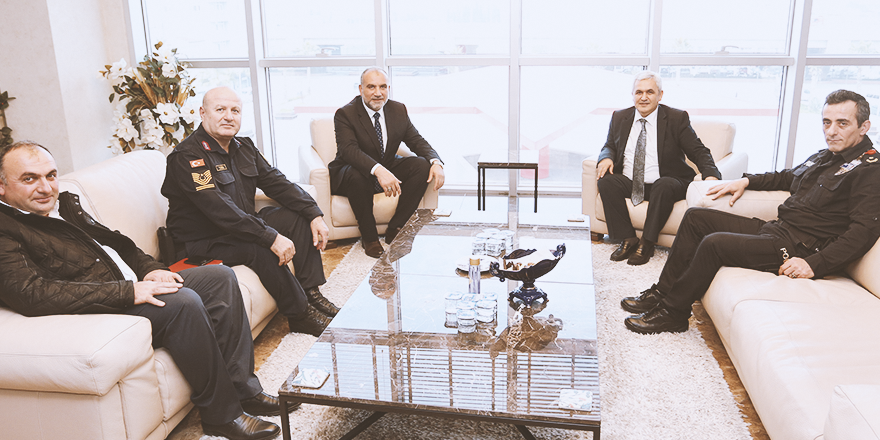 SANDIKÇI'YA ZİYARETÇİ AKINI