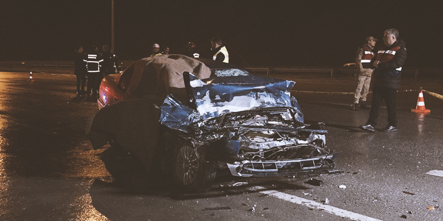 SAMSUN'DA FECİ KAZA: 2 ölü, 1 yaralı