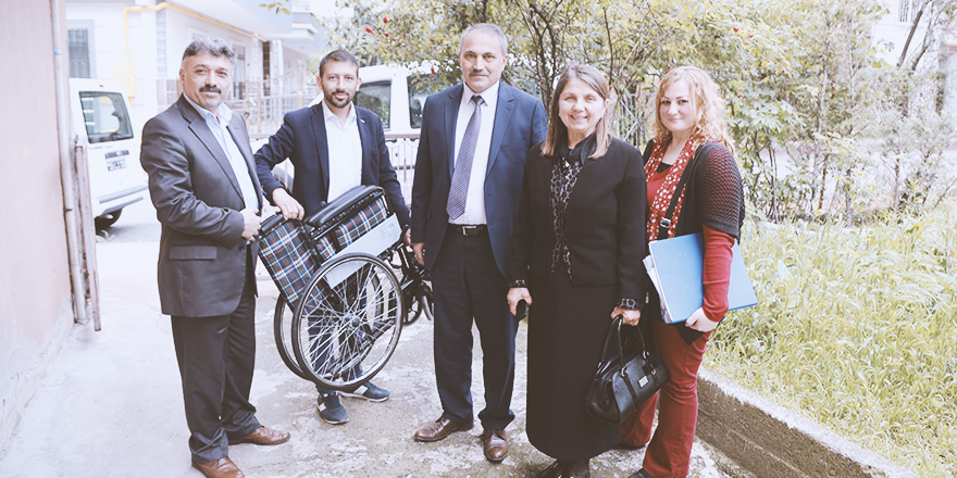 İHTİYAÇ SAHİBİ İNSANLARIN YÜZÜ GÜLÜYOR