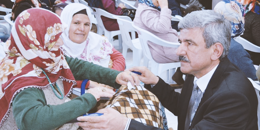 ‘CENNET ANNELERİMİZİN AYAKLARI ALTINDADIR’