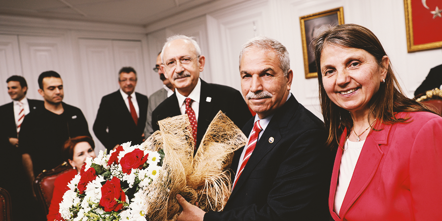 YENİ HİZMET BİNASINDA AĞIRLADI