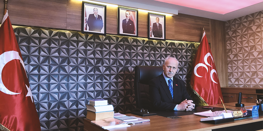 BİR HİLAL UGRUNA NİCE GÜNEŞLER BATMIŞTIR