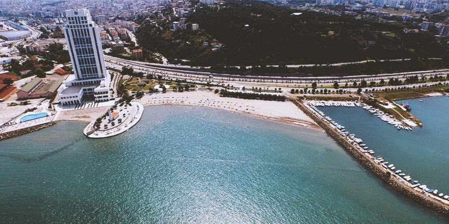SAMSUN'DA PLAJLAR  KAPATILDI