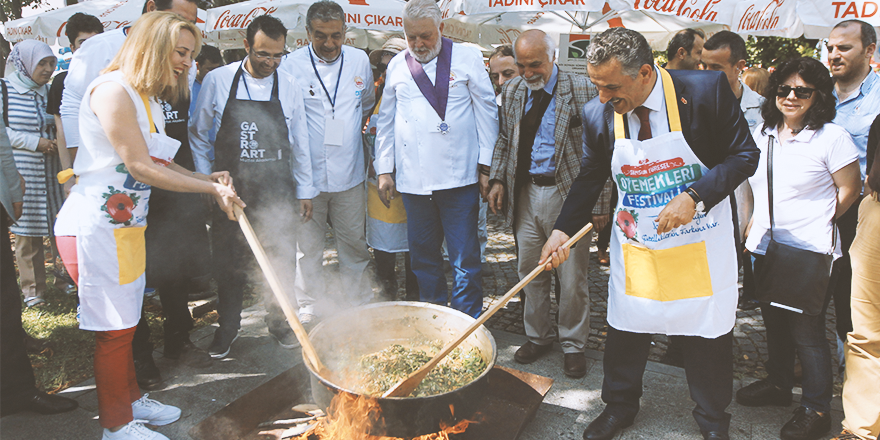 SAMSUN'DA 96 ÇEŞİT OTLA YEMEK YAPILDI