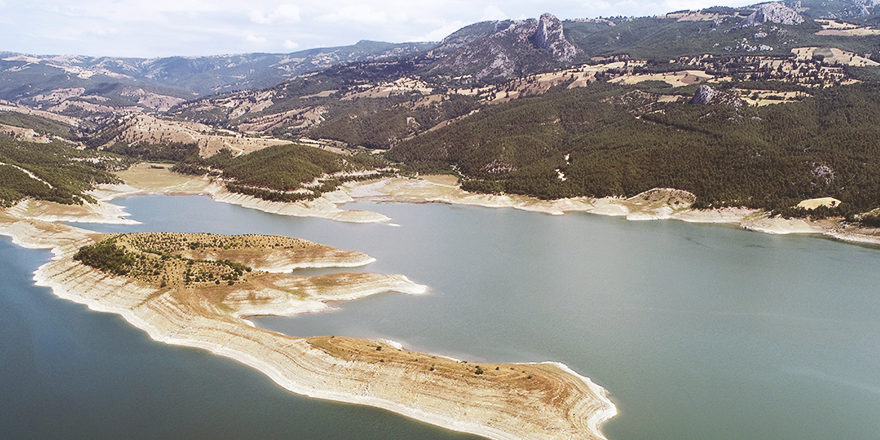 DOĞA HARİKASI KANYON ZİYARETÇİLERİNİ BEKLİYOR