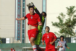 Süperler 90'da yıkıldı