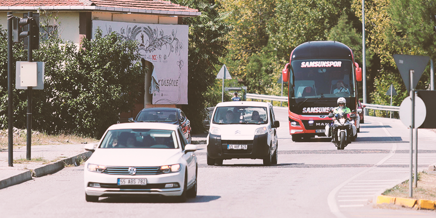 SAMSUNSPOR YENİ OTOBÜSÜNE KAVUŞTU