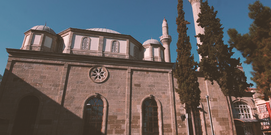 BABALAR VE ÇOCUKLAR NAMAZDA BULUŞACAK