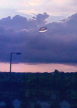 En net UFO görüntüsü